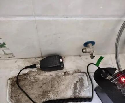 苍南屋顶漏水维修公司分享下卫生间漏水的危害及解决方法